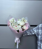 Белый букет с пионами