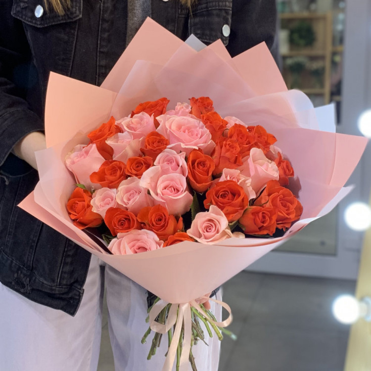 35 кенийских роз с доставкой в Краснодаре