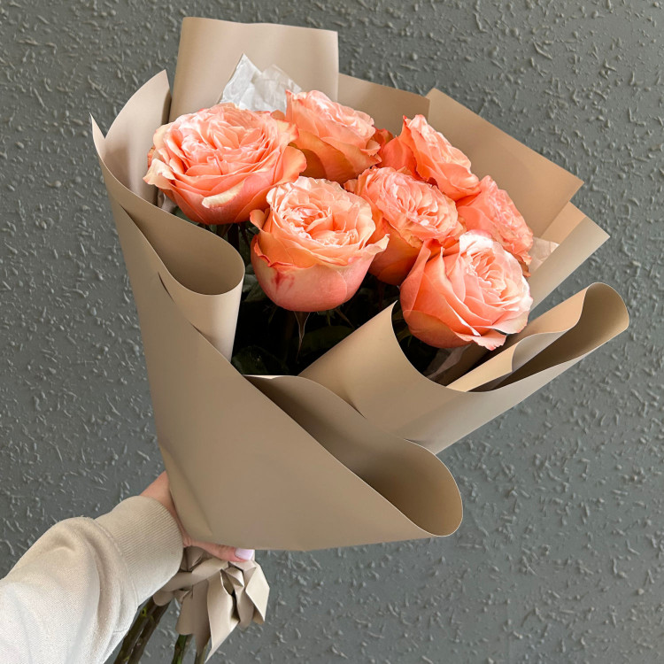 7 Cадовых роз с доставкой в Краснодаре