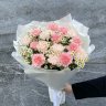 Премиум букет из гвоздик и полевой ромашки
