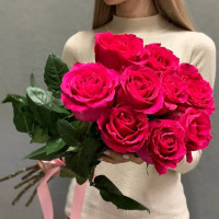 9 роз Эквадор (60 см) с доставкой в Краснодаре