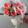 Букет из 15 сочных роз